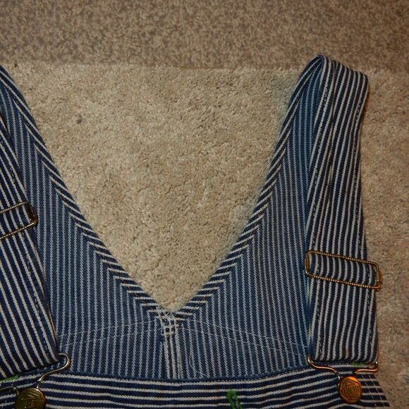 Beat up LIBERTY vintage hickory striped overalls XL 46x32 button fly - Picture 7 of 12